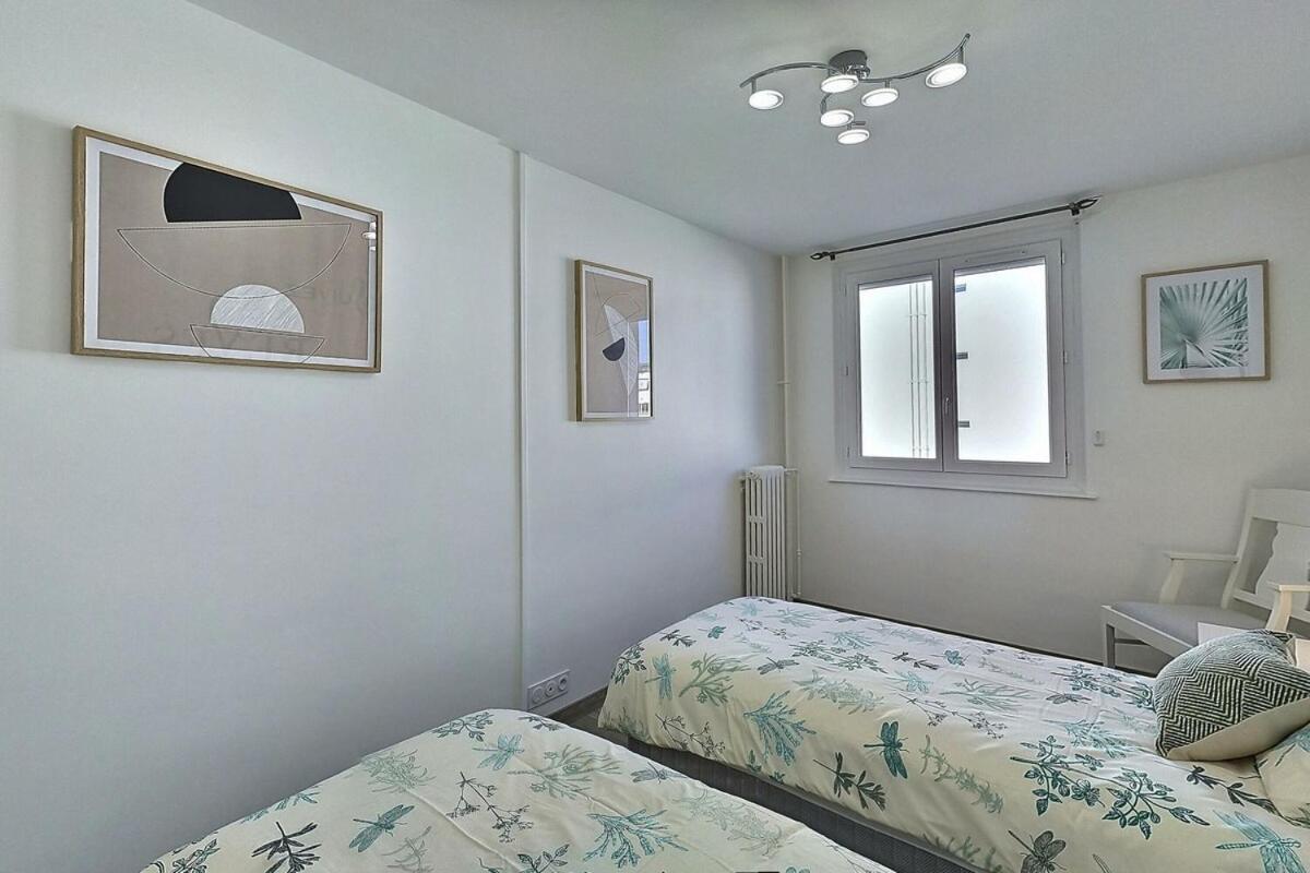 Le Voltaire - Balcon - 2 Chb - 3 Lits - 2 Min Gare Et Cente-Ville - Mon Groom Troyes Eksteriør bilde