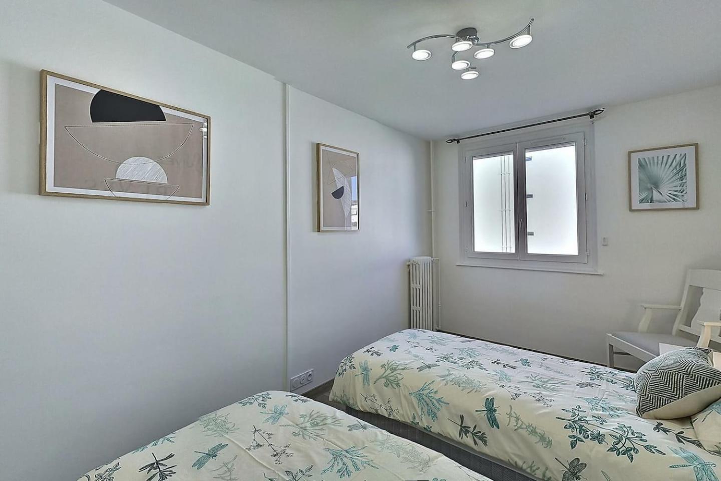 Le Voltaire - Balcon - 2 Chb - 3 Lits - 2 Min Gare Et Cente-Ville - Mon Groom Troyes Eksteriør bilde